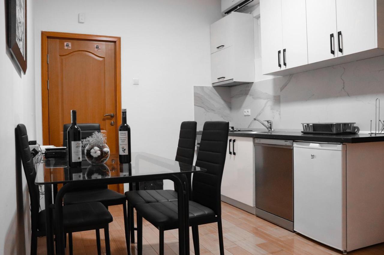 Stan Na Dan Sebastijan Appartement Banja Luka Buitenkant foto